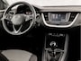 Opel Grandland X 1.2 Turbo Sport (APPLE CARPLAY, NAVIGATIE, GETINT GLAS, CRUISE, SPORTSTOELEN, ARMSTEUN, LM VELGEN, NIEUWE APK, NIEUWSTAAT)