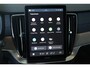 Volvo XC90 T8 Plug-in hybrid AWD Ultra Dark | Bowers & Wilkins Premium Audio | Luchtvering | Nappa Lederen bekleding met ventilatie | 360° Parkeercamera | Semi-Electrische Wegklapbare trekhaak | Panoramadak | Stoelverwarming | Parkeersensoren voor + achter