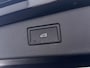 Volkswagen Tiguan 1.5 eHybrid R-Line Edition | Trekhaak | Black Style | 360 Camera | Navigatie | Stuur-/Stoelverwarming |