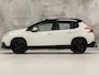 Peugeot 2008 1.2 PureTech Sport Automaat (PANORAMADAK, NAVIGATIE, TREKHAAK, CRUISE, SPORTSTOELEN, PARKEERSENSOREN, NIEUWSTAAT)