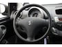 Peugeot 107 1.0 12V - Airco, Elekt. ramen, Toerenteller