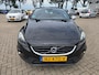 Volvo V40 2.0 D2 R-Design Business 2015. Xenon/Climate/Cruise/Leder/Trekhaak etc.. APK 02-2027