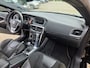 Volvo V40 2.0 D2 R-Design Business 2015. Xenon/Climate/Cruise/Leder/Trekhaak etc.. APK 02-2027