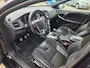 Volvo V40 2.0 D2 R-Design Business 2015. Xenon/Climate/Cruise/Leder/Trekhaak etc.. APK 02-2027