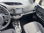 Toyota Yaris 1.5 Hybrid Bi-Tone Plus | 06-10141018 Voor meer informatie