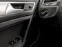 Volkswagen Golf 1.0 TSI Sportline Automaat (APPLE CARPLAY, GROOT NAVI, CLIMATE, STOELVERWARMING, SPORTSTOELEN, GETINT GLAS, PARKEERSENSOREN, CRUISE, NIEUWSTAAT)