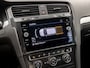 Volkswagen Golf 1.0 TSI Sportline Automaat (APPLE CARPLAY, GROOT NAVI, CLIMATE, STOELVERWARMING, SPORTSTOELEN, GETINT GLAS, PARKEERSENSOREN, CRUISE, NIEUWSTAAT)