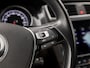 Volkswagen Golf 1.0 TSI Sportline Automaat (APPLE CARPLAY, GROOT NAVI, CLIMATE, STOELVERWARMING, SPORTSTOELEN, GETINT GLAS, PARKEERSENSOREN, CRUISE, NIEUWSTAAT)