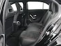 Mercedes-Benz A-klasse 180 Business Solution AMG | Panoramadak | Carplay | Cruise control | Climate control | DAB+ | Navigatie | Bluetooth | Stoelverwarming | Park assist