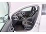 Mercedes-Benz A-klasse 220 Advantage (SFEERVERLICHTING, NAVIGATIE, CAMERA, STOELVERWARMING, LEDER)
