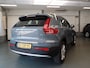 Volvo XC40 1.5 T3 163pk, Business Pro, Navigatie, Clima controle, Cruise controle, Elek ramen V/A, Pdc V/A, Harman Kardon geluid installatie, Elek achterklep,  Xenon verlichting, Lm velgen 18'', Nederlandse auto, Trekgewicht 1600k Bovag afleverpakket 695,-