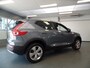 Volvo XC40 1.5 T3 163pk, Business Pro, Navigatie, Clima controle, Cruise controle, Elek ramen V/A, Pdc V/A, Harman Kardon geluid installatie, Elek achterklep,  Xenon verlichting, Lm velgen 18'', Nederlandse auto, Trekgewicht 1600k Bovag afleverpakket 695,-