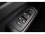 Volvo XC60 2.0 D4 AWD Momentum | Panoramadak | Apple Carplay | Camera | Elektrische Achterklep | Stoelverwarming | Full LED | 18 Inch
