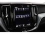 Volvo XC60 2.0 D4 AWD Momentum | Panoramadak | Apple Carplay | Camera | Elektrische Achterklep | Stoelverwarming | Full LED | 18 Inch
