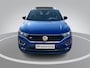 Volkswagen T-Roc 1.5TSI/150PK DSG R-line · Panoramadak · Trekhaak · Camera · Apple/Android Car Play · Navigatie · Stoelverwarming ·