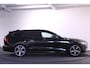 Volvo V60 2.0 T6 Plug-in hybrid AWD Plus Dark | H/K | PANO |