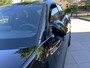 Volkswagen T-Roc 1.5 eTsi DSG R-LINE FIRST EDITION BLACK STYLE 19 INCH , CAMERA 360 , STUUR / STOEL VERWARMING , KEYLESS ENTRY , APPEL CARPLAY , IQ - MATRIX LED , MILD HYBRIDE.