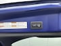 Toyota Corolla Cross Hybrid 140 Business Plus | Dodehoek detectie | Stoelverwarming | Parkeersensoren voor+achter | Elektrische achterklep | Draadloze telefoonlader | Half lederen bekleding |