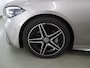 Mercedes-Benz C-klasse 300 AMG Line | Night | Trekhaak | Stoelverwarming | Digital Light | Achteruitrijcamera |