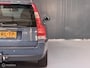 Volvo V70 2.4 | Automaat|Leder|Trekhaak|NAP|Nieuwe APK