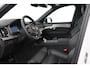 Volvo XC90 T8 Plug-in hybrid Ultra Black Edition | Luchtvering | Trekhaak | Head-Up | 360° Camera | Panoramadak