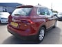 Volkswagen Tiguan 1.4 TSI Connected Series , CLIMATRONIC , V STOEL VERW , PDC V+A , LMV17 , NAVI ,