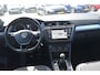 Volkswagen Tiguan 1.4 TSI Connected Series , CLIMATRONIC , V STOEL VERW , PDC V+A , LMV17 , NAVI ,