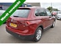 Volkswagen Tiguan 1.4 TSI Connected Series , CLIMATRONIC , V STOEL VERW , PDC V+A , LMV17 , NAVI ,