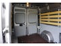 Peugeot Boxer 335 2.2 BlueHDi 140 L2H2 Asphalt in Nieuwstaat |7.026 kilometer |BPM vrij |1e eigenaar |Camera |Cruise |Navi |Airco |Trekhaak |3500 KG |Metallic |Mooie camperbasis