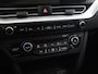 Kia Niro EV e-Niro DynamicPlusLine 64 kWh | SOH 95% | Schuif/Kanteldak | Stoel/Stuurwielverwarming | Adaptieve Cruise Control | Keyless Go | LED Koplampen | Navigatie |
