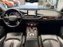 Audi A6 LIMOUSINE 3.0 TDI QUATTRO PREMIUM EDITION 1E EIGENAAR NAVIGATIE ADAPTIEVE CRUISE CONTROL LUCHTVERING CLIMATE CONTROL ELEKTRISCH VERSTELBARE VOORSTOELEN MET GEHEUGENFUNCTIE 18'' LICHTMETALEN VELGEN KEYLESS ZEER MOOI!!