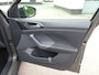 Volkswagen T-Cross 1.0 TSI Style Automatische airco, navigatie, achteruitrij camera, ledverlichting, parkeersensoren, cruise controle, licht metalen velgen, stoel verwarming, enz.