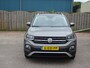 Volkswagen T-Cross 1.0 TSI Style Automatische airco, navigatie, achteruitrij camera, ledverlichting, parkeersensoren, cruise controle, licht metalen velgen, stoel verwarming, enz.