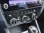 Skoda Octavia Combi 1.5TSI 150PK Automaat Stoelverwarming Apple Carplay Android Auto Navi Ecc Pdc Business Edition Isofix Cruise Control Led Lmv Bluetooth 1e Eigenaar Dealeronderhouden Origineel Nederlandse Auto