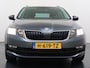 Skoda Octavia Combi 1.5TSI 150PK Automaat Stoelverwarming Apple Carplay Android Auto Navi Ecc Pdc Business Edition Isofix Cruise Control Led Lmv Bluetooth 1e Eigenaar Dealeronderhouden Origineel Nederlandse Auto