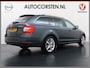 Skoda Octavia Combi 1.5TSI 150PK Automaat Stoelverwarming Apple Carplay Android Auto Navi Ecc Pdc Business Edition Isofix Cruise Control Led Lmv Bluetooth 1e Eigenaar Dealeronderhouden Origineel Nederlandse Auto
