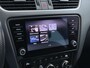 Skoda Octavia Combi 1.5TSI 150PK Automaat Stoelverwarming Apple Carplay Android Auto Navi Ecc Pdc Business Edition Isofix Cruise Control Led Lmv Bluetooth 1e Eigenaar Dealeronderhouden Origineel Nederlandse Auto