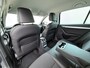 Skoda Octavia Combi 1.5TSI 150PK Automaat Stoelverwarming Apple Carplay Android Auto Navi Ecc Pdc Business Edition Isofix Cruise Control Led Lmv Bluetooth 1e Eigenaar Dealeronderhouden Origineel Nederlandse Auto