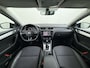 Skoda Octavia Combi 1.5TSI 150PK Automaat Stoelverwarming Apple Carplay Android Auto Navi Ecc Pdc Business Edition Isofix Cruise Control Led Lmv Bluetooth 1e Eigenaar Dealeronderhouden Origineel Nederlandse Auto