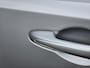 Toyota RAV4 2.5 Hybrid First Edition | Licht\regen sensor | Elektrische achterklep | Trekhaak | Rubberen matten |