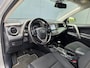 Toyota RAV4 2.5 Hybrid First Edition | Licht\regen sensor | Elektrische achterklep | Trekhaak | Rubberen matten |
