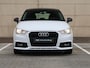 Audi A1 Sportback 1.0 TFSI Adrenalin | AUTOMAAT | 17'' velgen | Parkeersensoren achter | Cruise Control |
