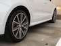 Audi A1 Sportback 1.0 TFSI Adrenalin | AUTOMAAT | 17'' velgen | Parkeersensoren achter | Cruise Control |