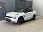 Lynk & Co 01 Lynk&co 1.5 More | ACC | Panoramadak | 20 Inch | Stoel+Stuurverwarming | Getint Glas