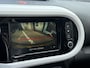 Renault Twingo 0.9 TCe Intens | NAP | Achteruitrijcamera | Climate Control | Cabrio Top | Cruise Control | Lichtmetaal | Parkeersensoren |