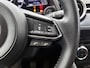 Mazda 2 1.5 Skyactiv-G Signature Limited Navigatie | Camera achter | Stoelverwarming | Lichtmetaal