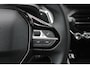 Peugeot 208 1.2 Hybrid 145PK AUTOMAAT GT | CAMERA VOOR + ACHTER | NAVIGATIE | DRAADLOZE APPLE CARPLAY/ANDROID AUTO | FULL LED KOPLAMPEN | LICHTMETALEN VELGEN 17" | DODEHOEK DETECTIE | DRAADLOZE TELEFOONLADER | KEYLESS ENTRY/START | DAB+ RADIO | ADAPTIVE CRUISE CONTROL |