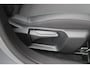 Peugeot 208 1.2 Hybrid 145PK AUTOMAAT GT | CAMERA VOOR + ACHTER | NAVIGATIE | DRAADLOZE APPLE CARPLAY/ANDROID AUTO | FULL LED KOPLAMPEN | LICHTMETALEN VELGEN 17" | DODEHOEK DETECTIE | DRAADLOZE TELEFOONLADER | KEYLESS ENTRY/START | DAB+ RADIO | ADAPTIVE CRUISE CONTROL |