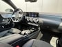 Mercedes-Benz CLA 250 e AMG Line | Designo Magno Mountaingrau | Panoramadak | Sfeerverlichting | Widescreen |