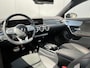 Mercedes-Benz CLA 250 e AMG Line | Designo Magno Mountaingrau | Panoramadak | Sfeerverlichting | Widescreen |